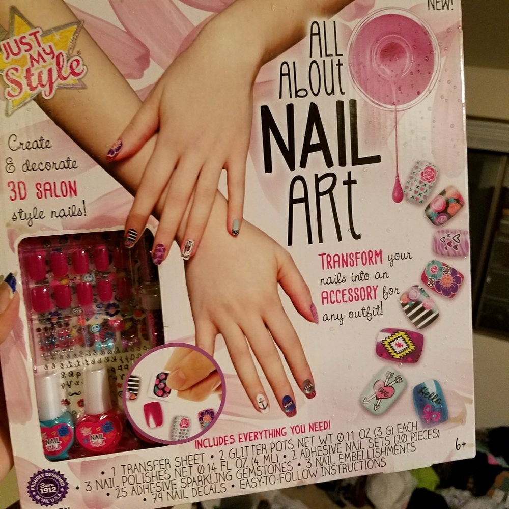 Nail art kit